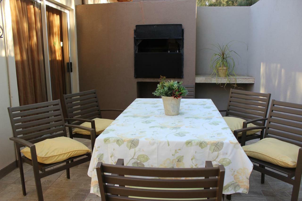 The Falls Guest House Augrabies Extérieur photo